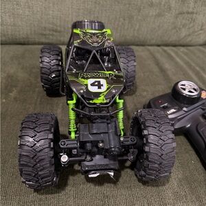 NKOK Mean Machines 4x4 Off-Road Rock Crawler